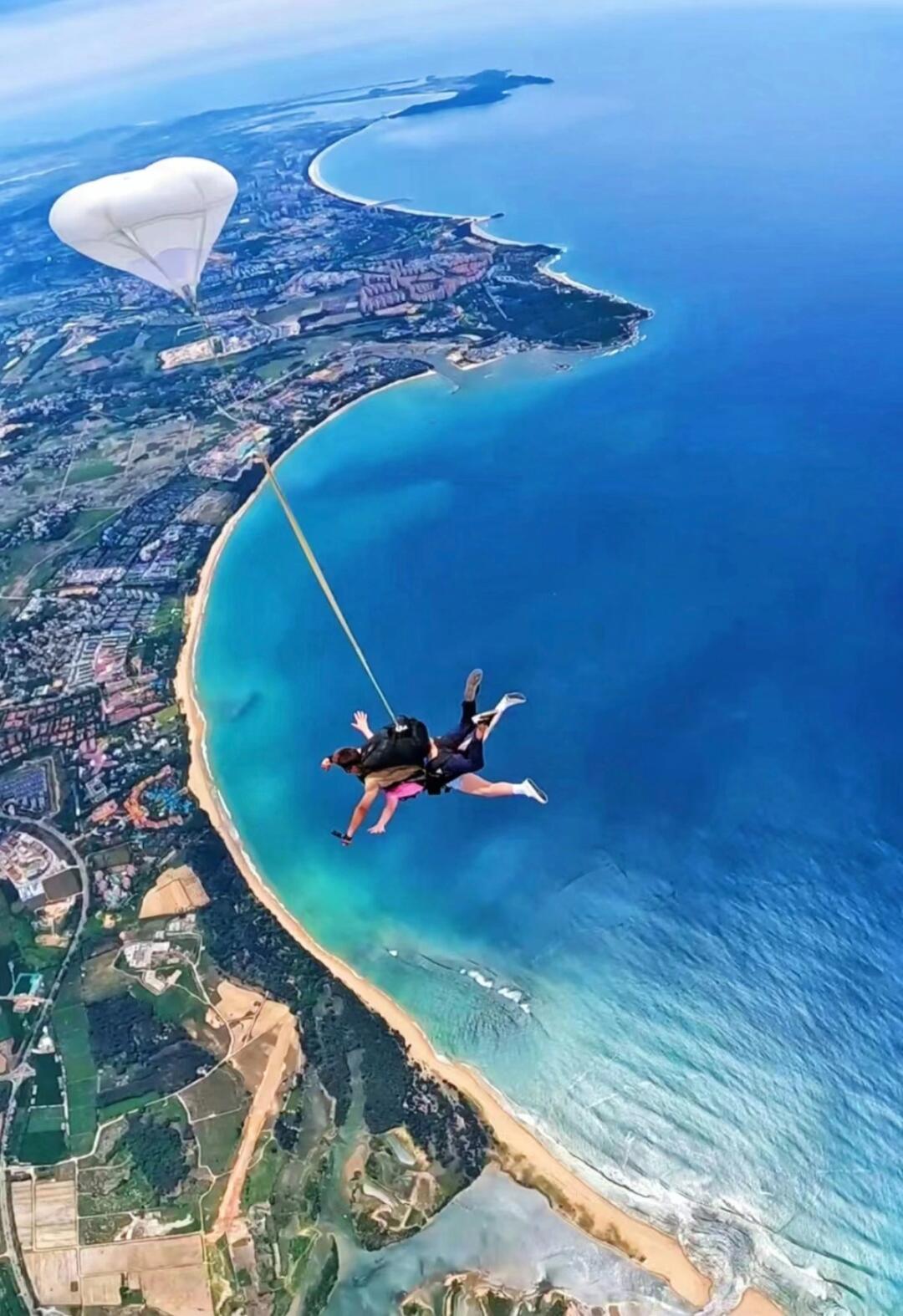 冲上云霄｜跳伞（各基地）